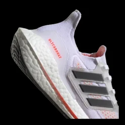 adidas Ultraboost 21