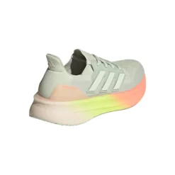 adidas Ultraboost 5