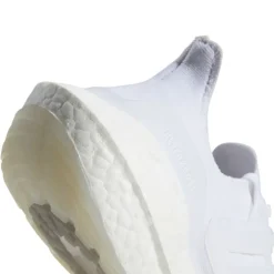 adidas Ultraboost 21