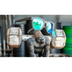 Goodr Silverback Squat Mobility