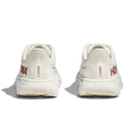 Hoka Arahi 7