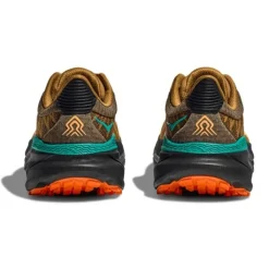 Hoka Challenger 7