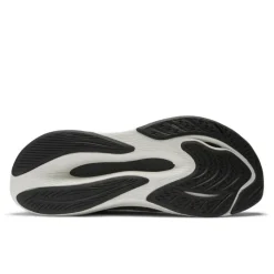 New Balance FuelCell Propel v4