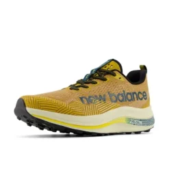 New Balance FuelCell SuperComp Trail