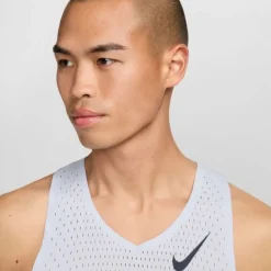 Nike Dri-FIT Advanced Aeroswift Singlet