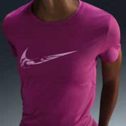 Nike Dri-FIT One Swoosh Heathered Short Sleeve Tee