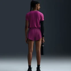 Nike Dri-FIT One Swoosh Heathered Short Sleeve Tee