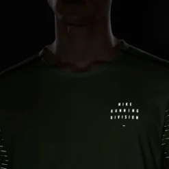 Nike Dri-Fit Rise 365 Run Division Tee