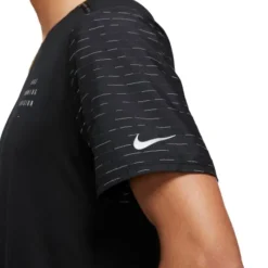 Nike Dri-Fit Rise 365 Run Division Tee