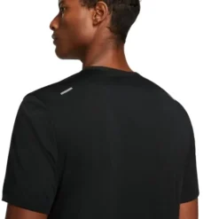 Nike Dri-FIT Rise 365 Short Sleeve Tee