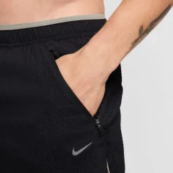 Nike Dri-FIT Run Divsion Stride 5in Brief-Lined Shorts