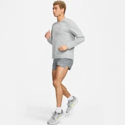 Nike Dri-FIT UV Miler Long Sleeve Tee