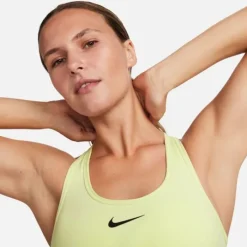 Nike Swoosh Medium Support Bra