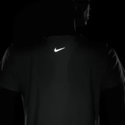 Nike Swoosh Run T-Shirt