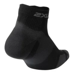 2XU Vectr Light Cush Crew Socks